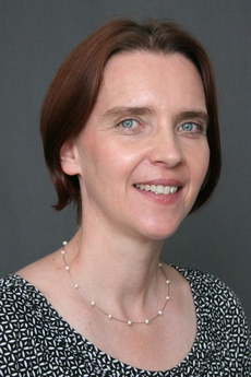 Dr. Leonie Barner